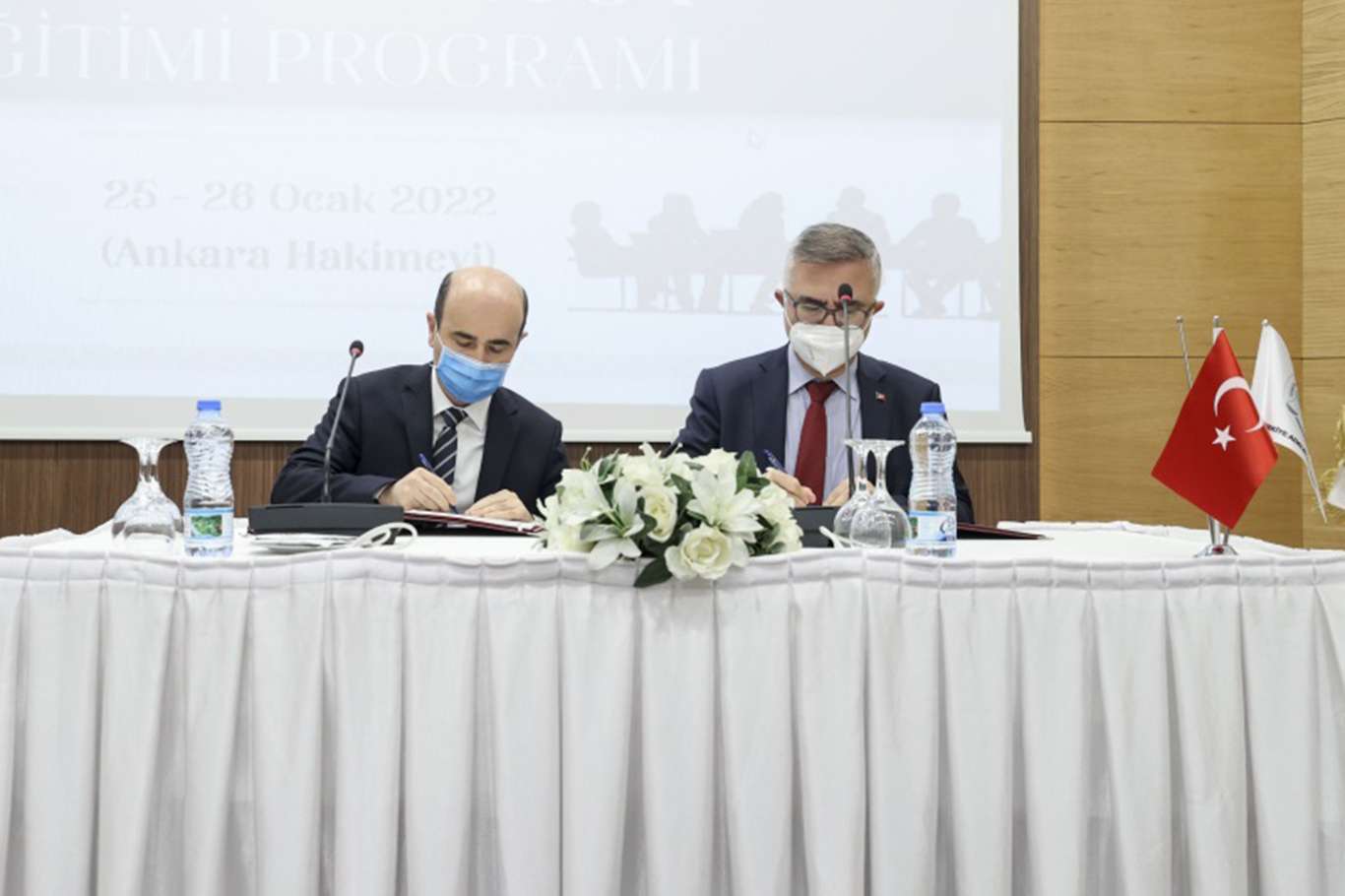Adalet ve Dışişleri Bakanlıkları iş birliği ile diplomasi eğitim programı başladı Adalet ve Dışişleri Bakanlıkları iş birliği ile diplomasi eğitim programı başladı
